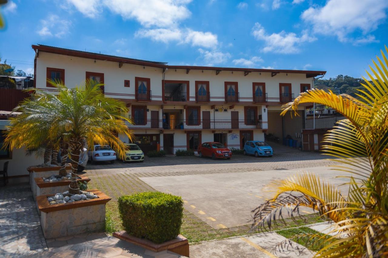 Hotel & Suites Posada Molina Cuetzalán del Progreso Buitenkant foto